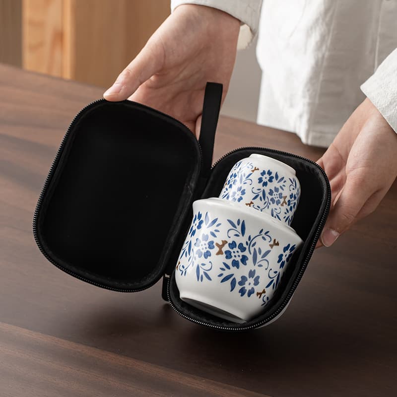 Ceramic wine warmer set for yellow rice wine, sake, and white liquor, portable two-tael home kit.