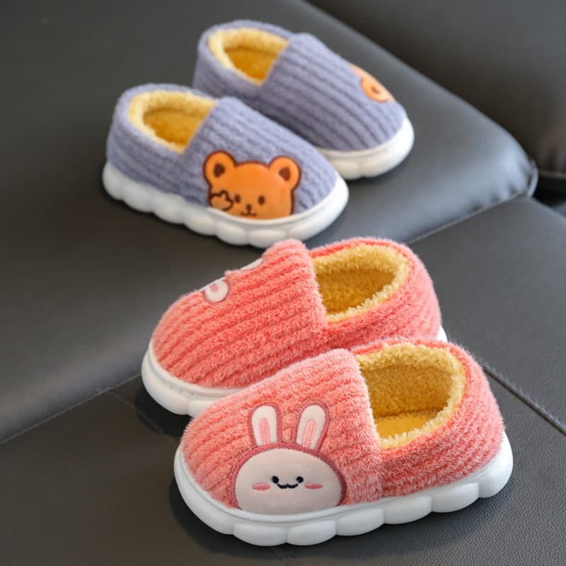 Children's Cotton Slippers, Boys' Winter New Indoor Home Non-Slip Girls' Cute Medium and Large Kids' Cotton-Padded Shoes