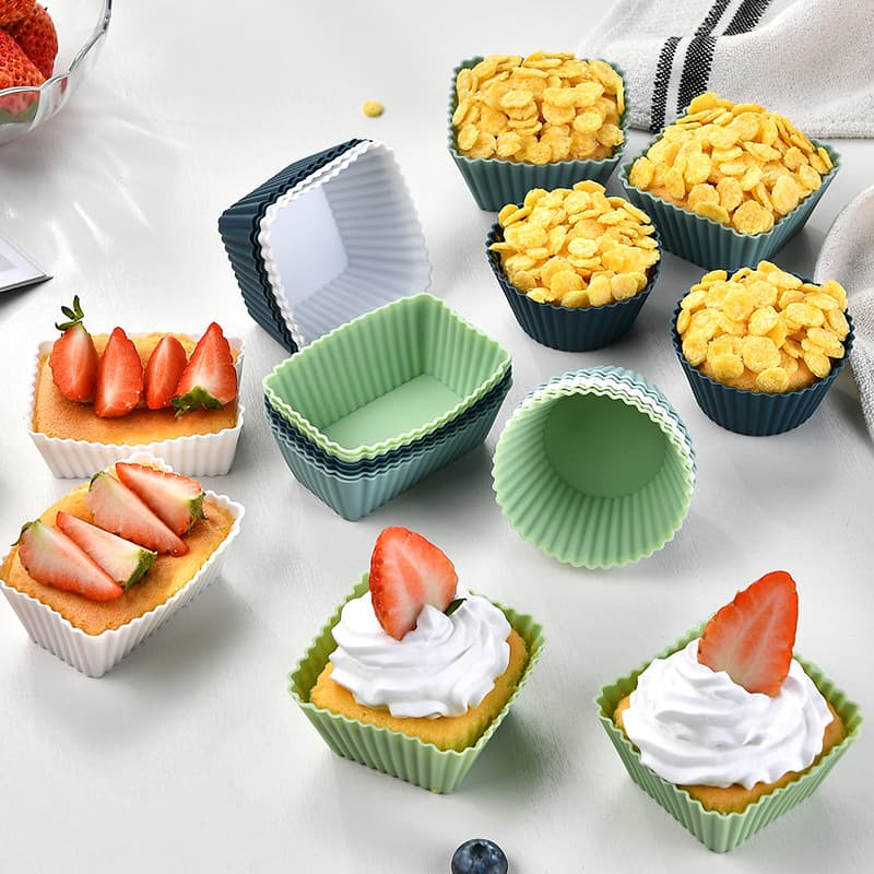 Daily Use Kitchen Dining Utensils / Cake Molds / Cake Molds - Pineapple Shaped Baking Pan - Carbon Steel Material Coating Clean
