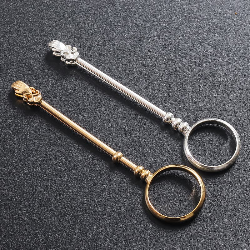 Small Hand Ring Cigarette Holder for Women, Thin Cigarette Holder, Cigarette Holder, Ring, Men's Smoking Set, Creative Personalized Gift