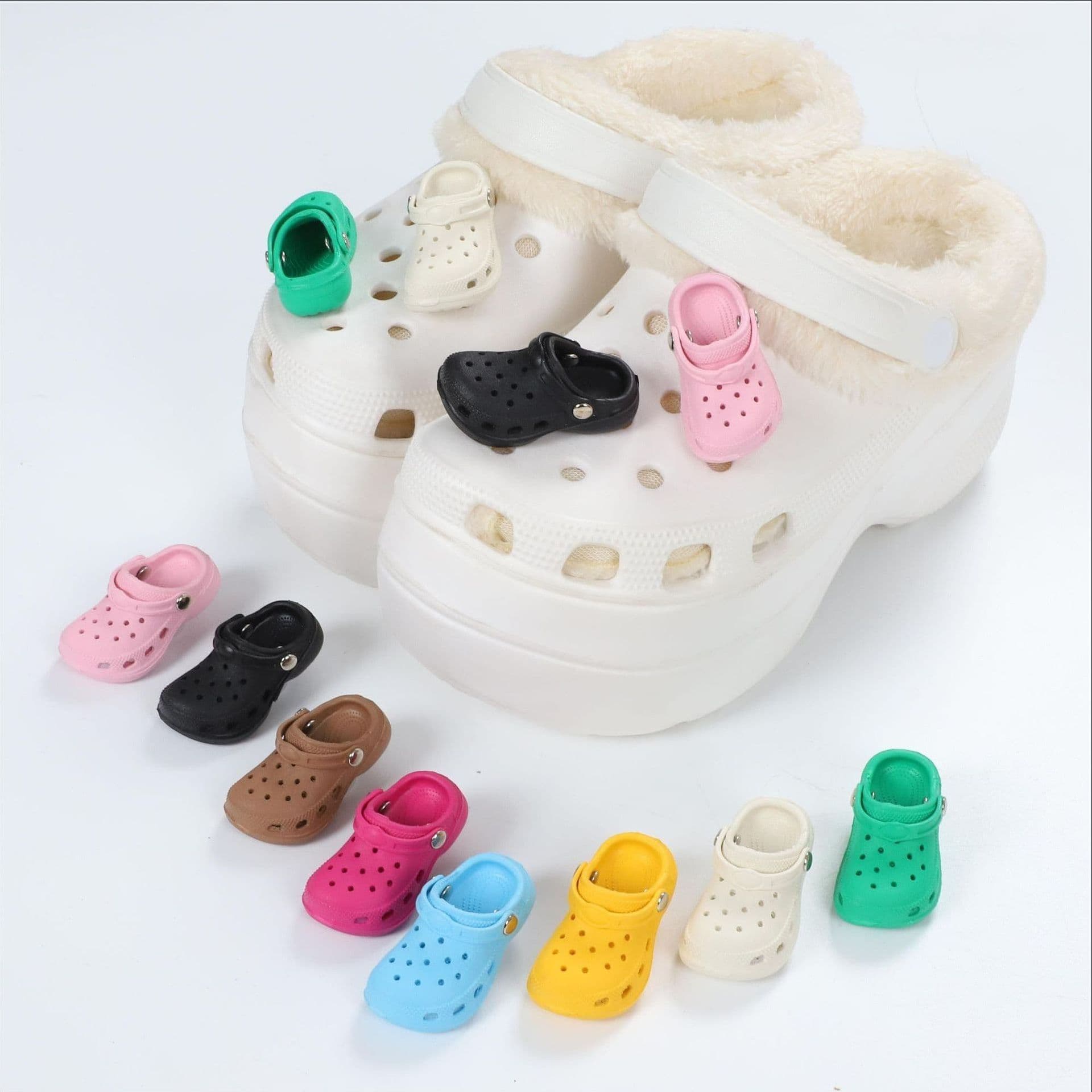 New compatible mini decorative buckle for Crocs hole shoes, DIY cute mini 3D shoe charms