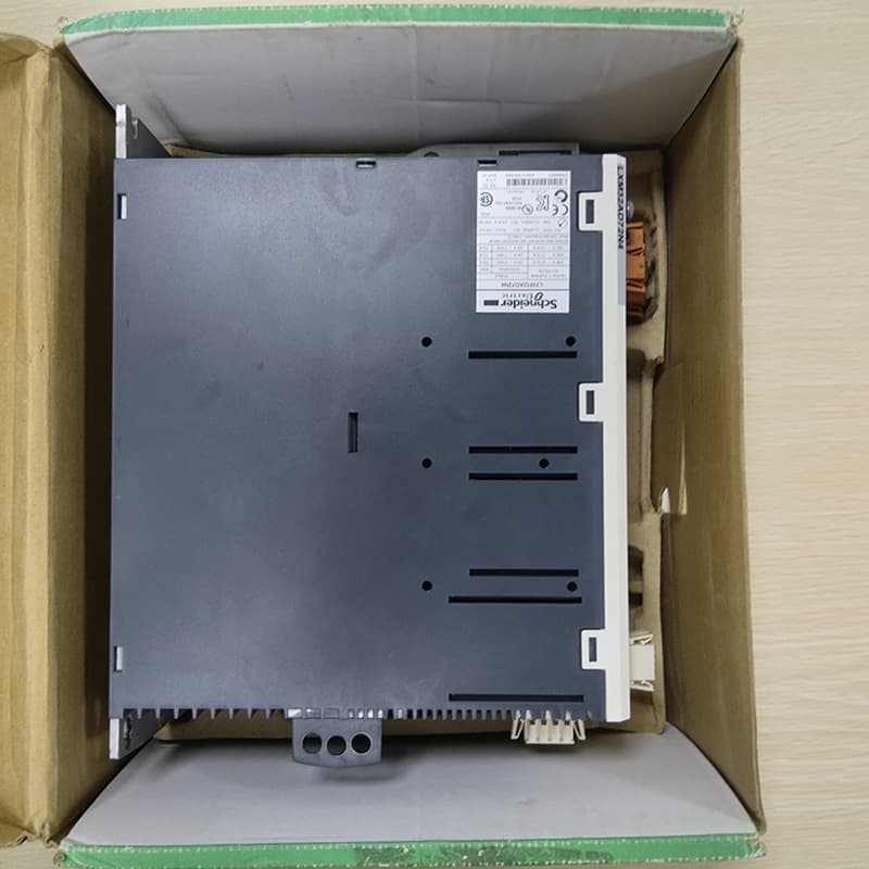 LXM32AD72N4 AC servo controller 5kw Schneider servo driver Schneider driver