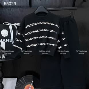 Girls Sweater Set Sequin Chanel Style Two-Piece Set Sizes 110-160 2026 Fall Collection Huzhou Childrenswear Cross-Border