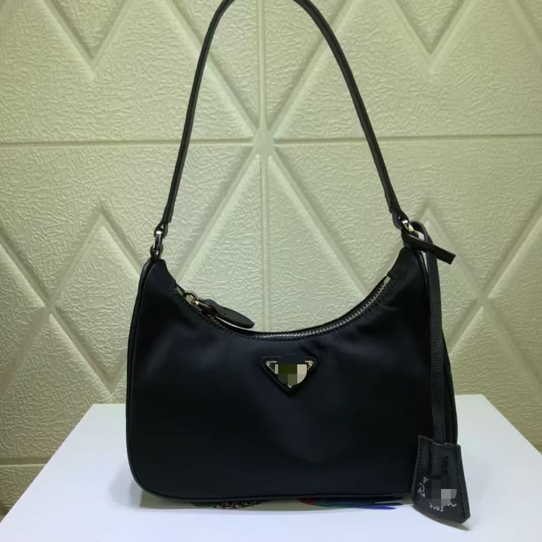 Original branded P nylon bag, P bag 2025 new style, high-end hobo bag, Kendall same style