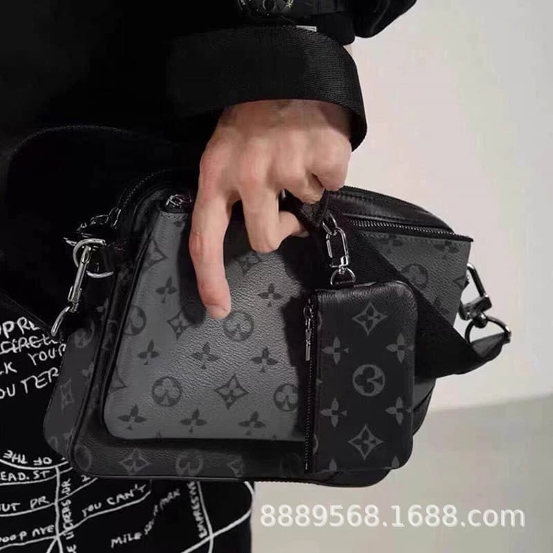 Direct Sales Cross-border M LV Men's and Women's Genuine Leather Messenger Bag Chain Bag Box Bag Three-in-One Black Warrior Pillow Bag