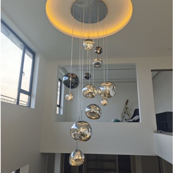 Stylish and simple loft staircase villa duplex apartment lava chandelier designer lava restaurant staircase chandelier