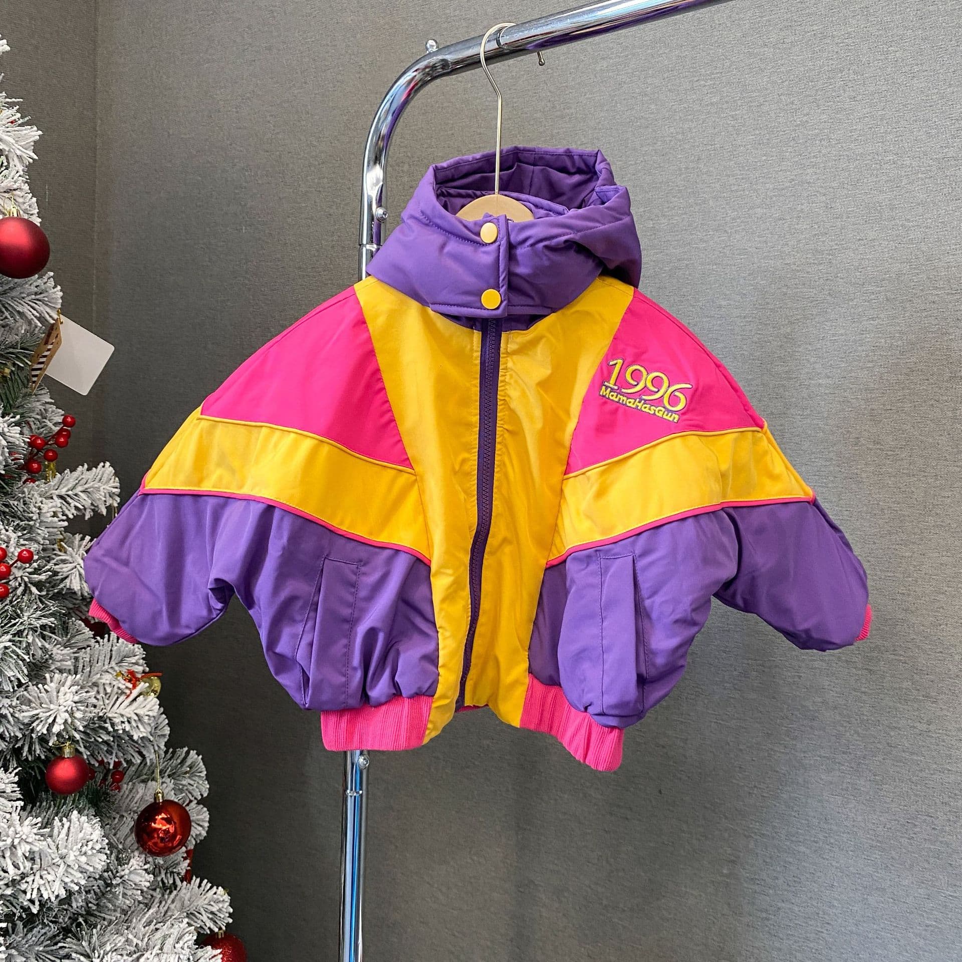 Kids' Color-Block Hooded Cotton Coat Winter Warm Thick Padded Jacket for Boys and Girls 2026 New Winter Style Baby