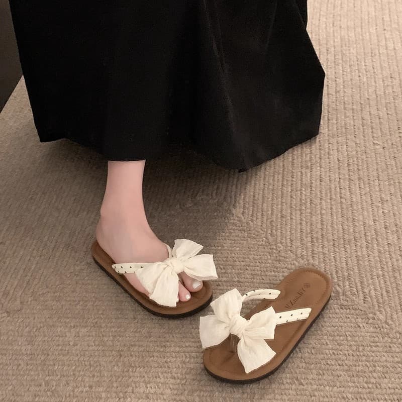 Chic Butterfly Knot Flat Bottom Thong Slippers Women Summer Outdoor Wear Light Versatile Cool Drag for Skirts And Dresses