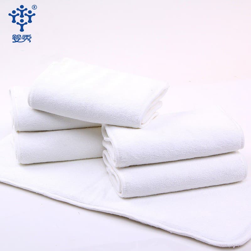 Wholesale adult diaper pads, washable four-layer diapers, breathable and soft microfiber diaper pads, adult care pads