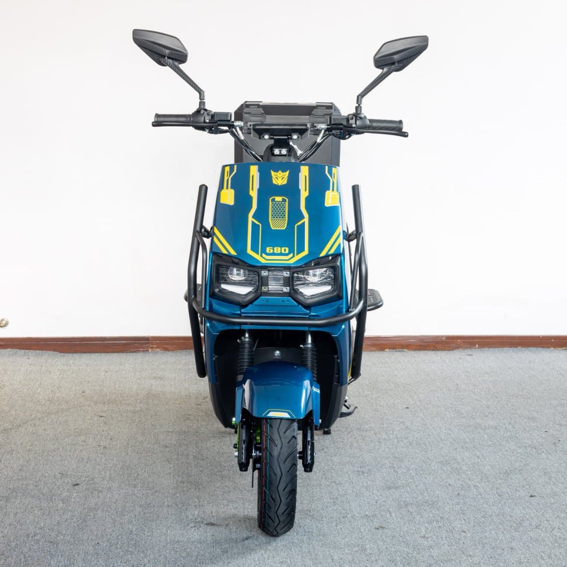 2025 New Cross-Border Export Hot-Selling High-Speed Food Delivery Electric Scooter Electric Motorcycle 60V72V Universal