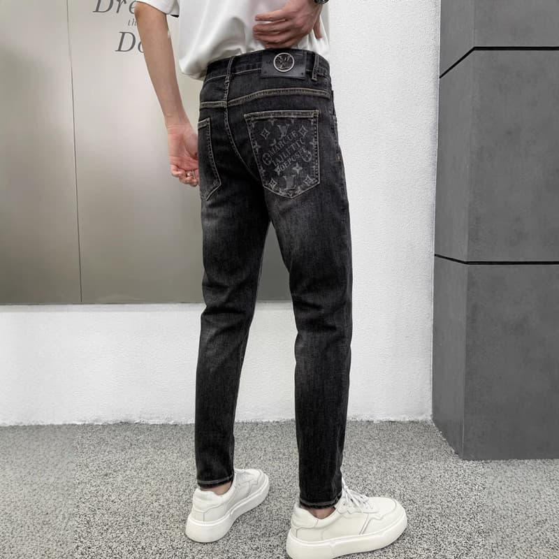 Autumn New Light Luxury European High-end Brand Jeans for Men Slim Tapered Stretch Dark Gray Youth Fashion