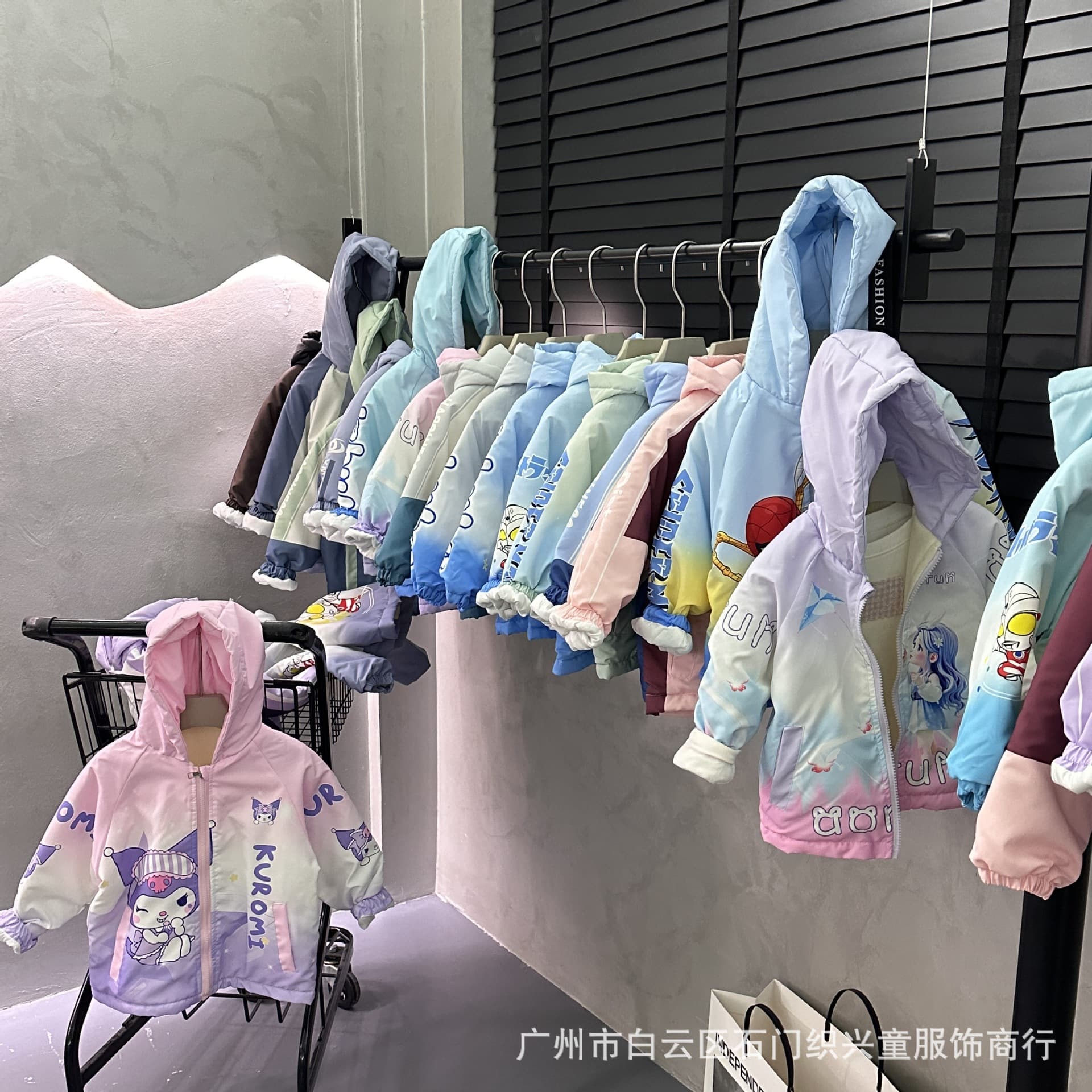 Children's Cotton Jacket Autumn Winter Boys Girls Fleece Lined Hooded Windbreaker Kids Clothing Factory Source for Wholesale and Street Stalls