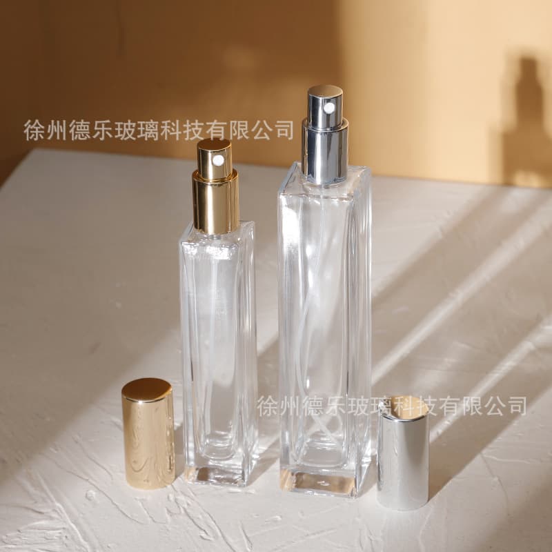 Wholesale Reusable Perfume Bottle Square 50ml Perfume Refill Bottle Portable Travel Cosmetic Spray Bottle