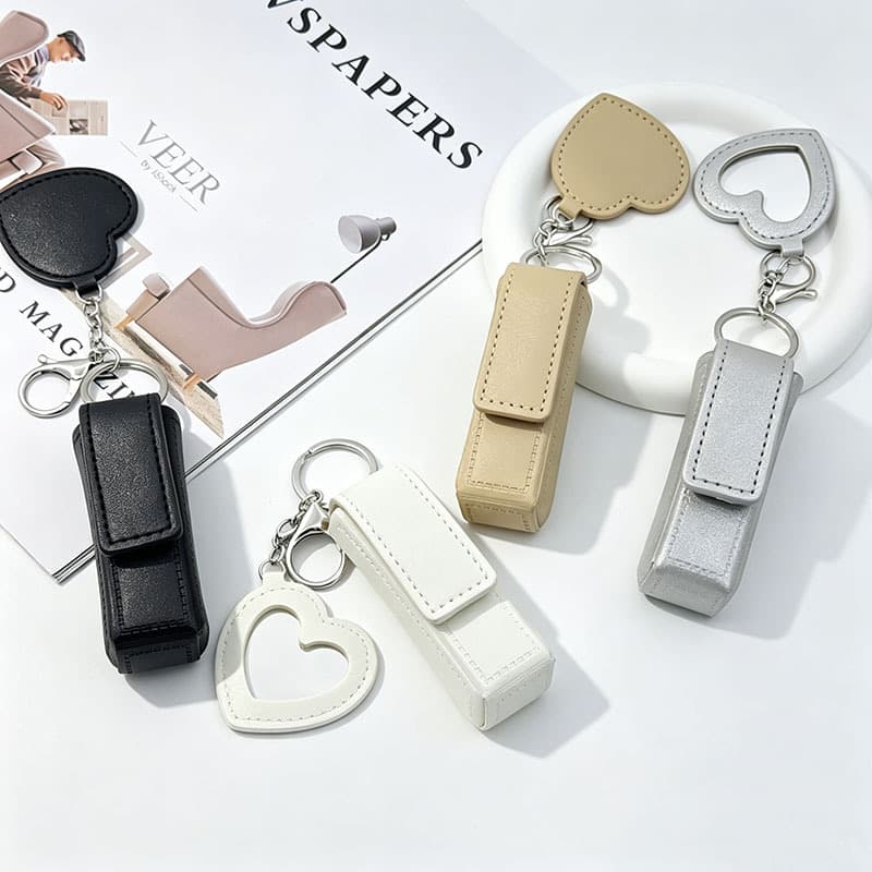 Minimalist Leather Lipstick Bag Keychain with Magnetic Snap Closure and Mirror, Portable Cosmetic Pouch for Women's On-the-Go Touch-Ups