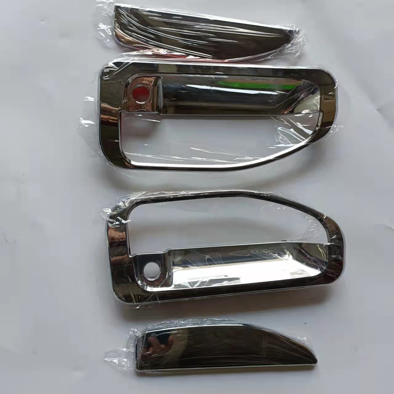 Japanese truck three 0 Diamond CANTER universal door bowl handle bright strip electroplating door handle protective cover exterior decoration modification