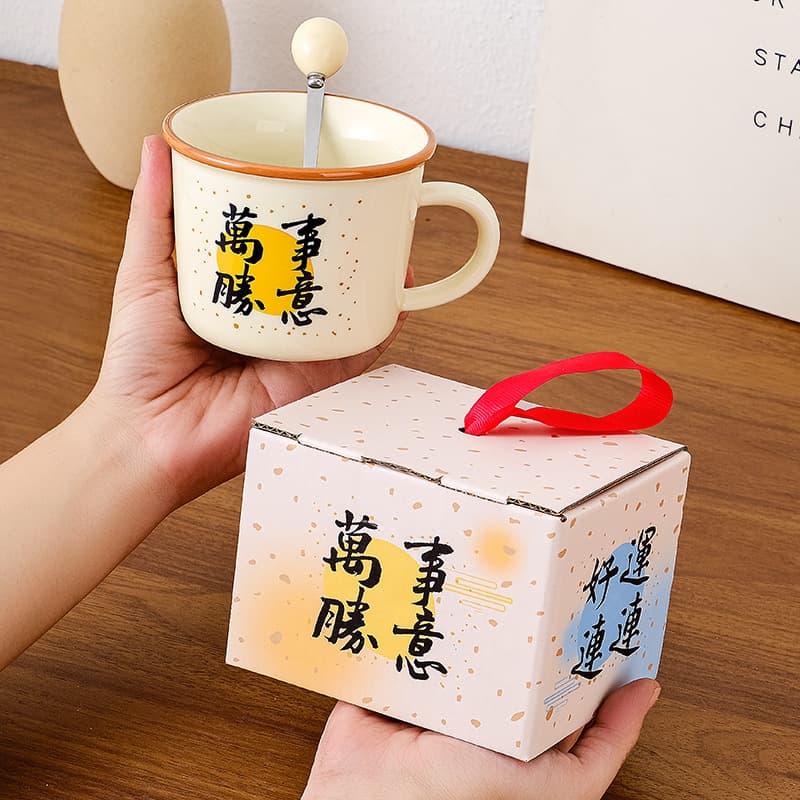 Souvenir retro ceramic mug with good looks and creative text retro coffee cup for girls birthday gift mug