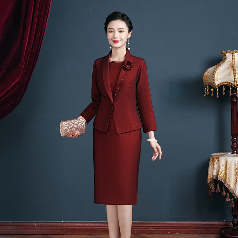 2025 Autumn New Style Mother's Outfit, Stylish Two-Piece Set, Wedding Dress for Mothers and Grandmothers, Dropshipping Available