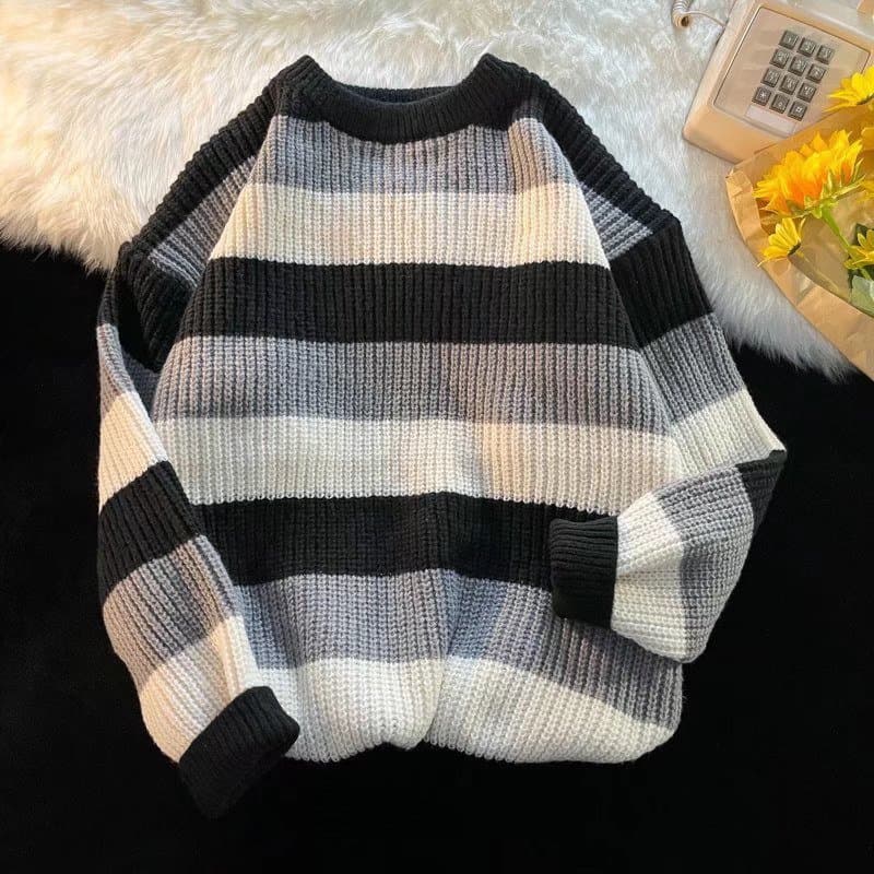 Men's Autumn/Winter Japanese Contrast Stripe Round Neck Knit Sweater Retro Hong Kong Style Korean Loose Casual Pullover