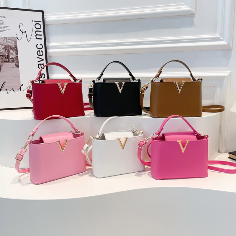 2025 New Simple V-Shape Decoration Handbag Ins Fashionable Shoulder Crossbody Trendy Bucket Bag for Women