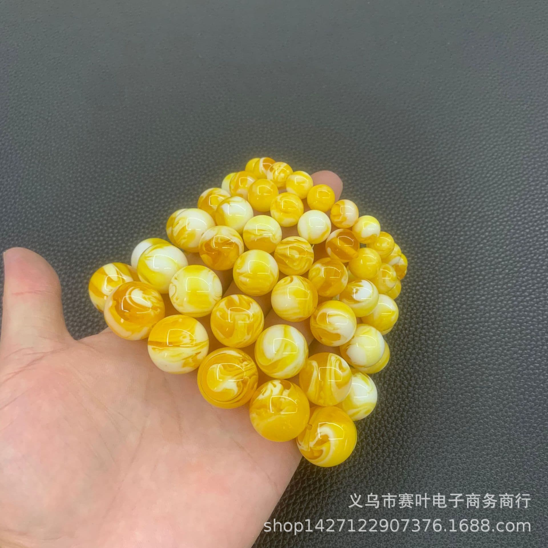 Second Generation Amber Beeswax Russian White Flower Beeswax Bracelet Amber Beeswax Buddha Beads Strand 108 Beads Unisex Bracelet