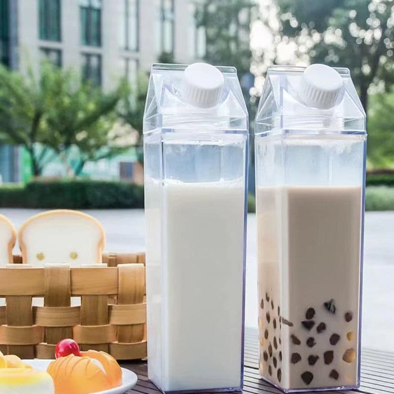 Household transparent plastic milk cup square milk cup rotatable sealed fresh milk storage bottle