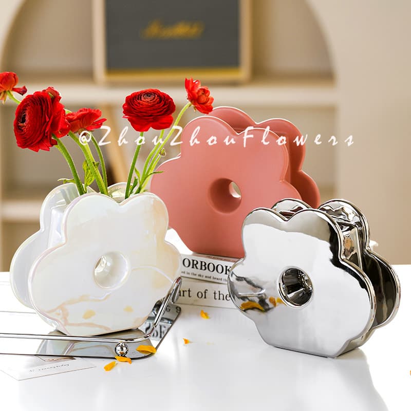 Light luxury ceramic biscuit vase Internet celebrity modern simple water-based living room flower arrangement vase flower shape three-dimensional flower D&