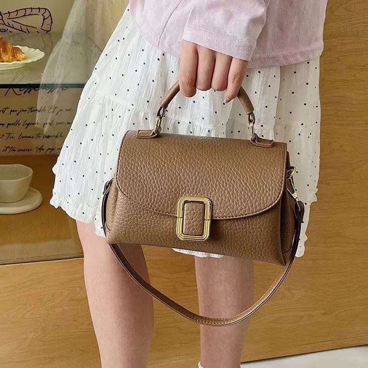 Cross-border women's bags 2026 new shoulder bag, crossbody bag, versatile fashion handbag, high-end light luxury small square bag