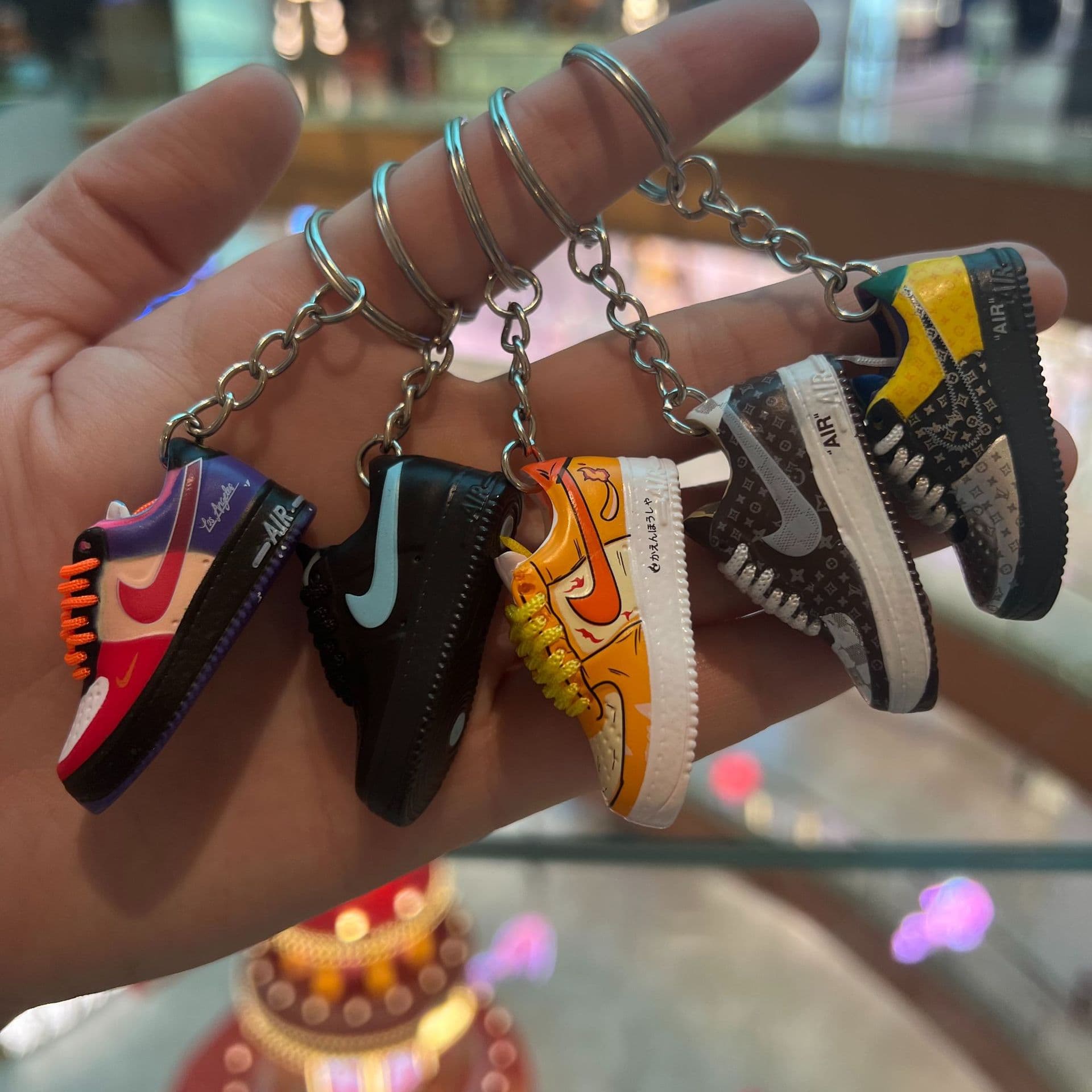 European and American cross-border AF1 Air Force single keychain G-Dragon Daisy series three-dimensional hollow shoe mold AJ keychain