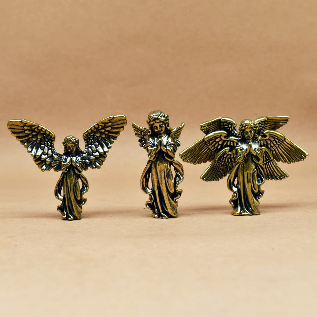 Cross-border best-selling brass angel figurine, guardian angel wings, antique Cupid desktop home decoration.