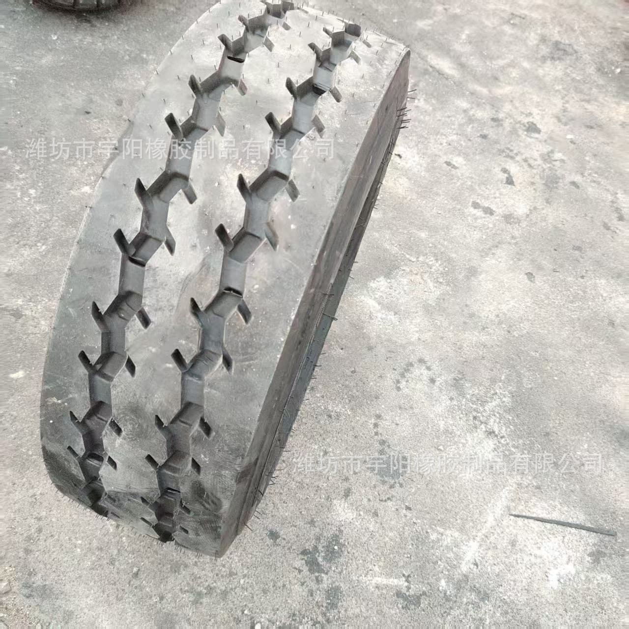 Steel Wire Forklift Tire 28x9R15 225/75R15 Thickened Engineering Tire