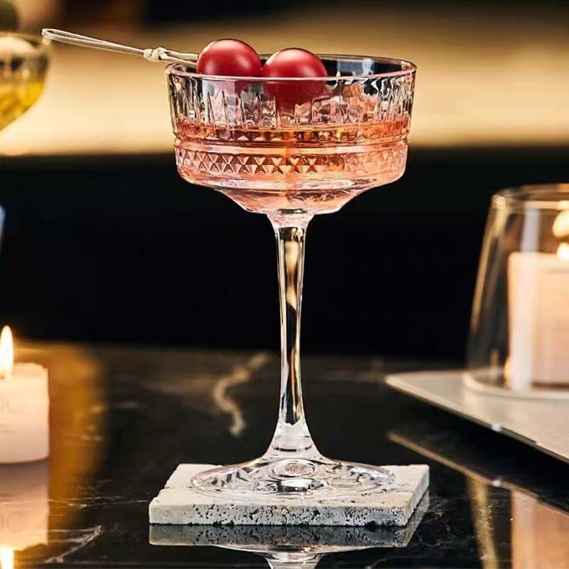 High-stem cocktail glass, European-style champagne glass, vintage glassware, household dessert cup, wide-mouth martini glass, red wine glass
