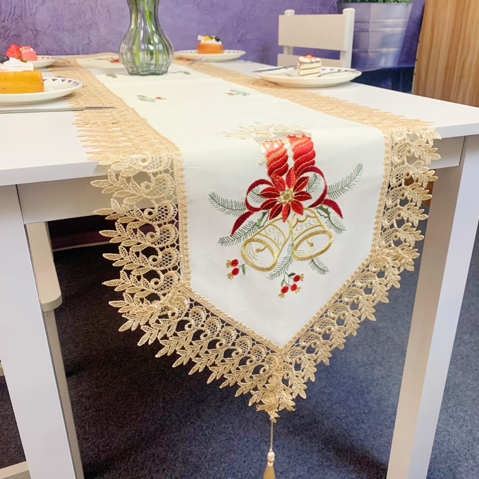 Cross-border Christmas Table Runner Lace Candle Wind Chime Holiday Decoration Polyester Fabric Long Table Runner Cloth