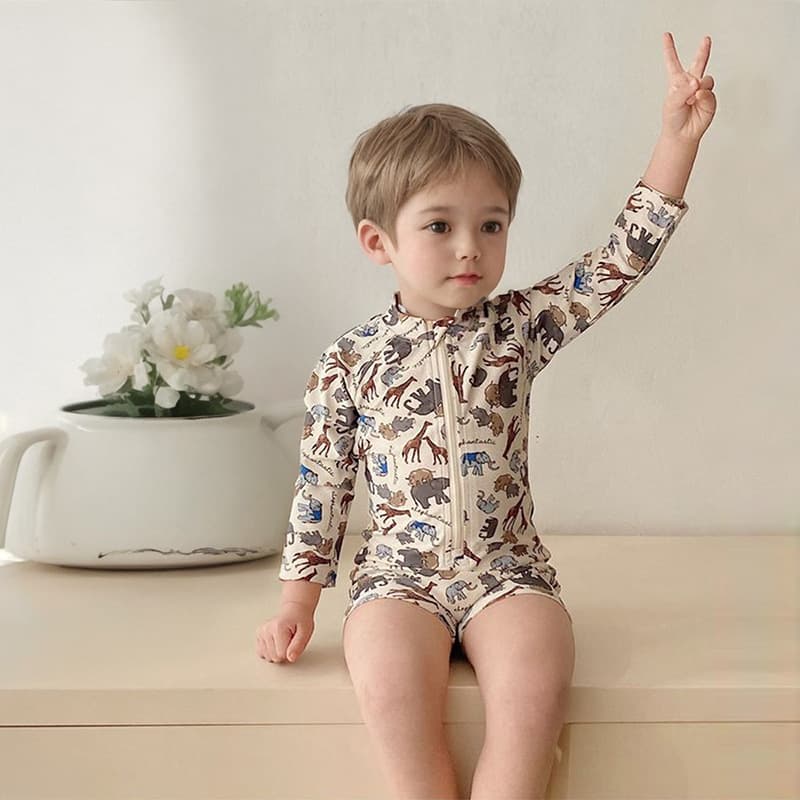 Children's ins one-piece swimsuit 2026 new boys sun protection beach vacation swimsuit baby hot spring swimsuit