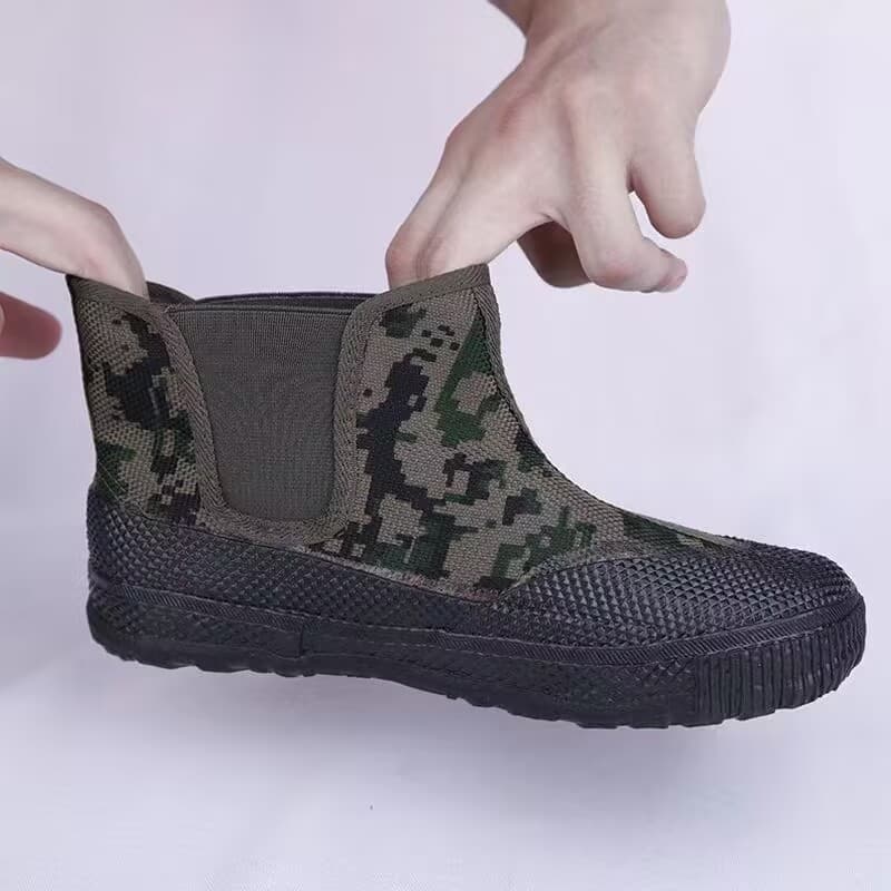 Slip-on corrugated flat sole canvas labor protection shoes, Yuanbao style for construction workers, unisex high-top Liberation shoes for site work.