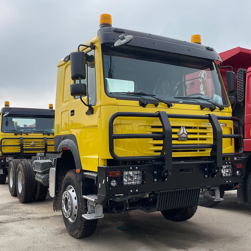 For Sale: Rear Eight-Wheel HOWO Tractor Head, Dual-Drive Freight Truck Head, 375 HP Tractor Trailer