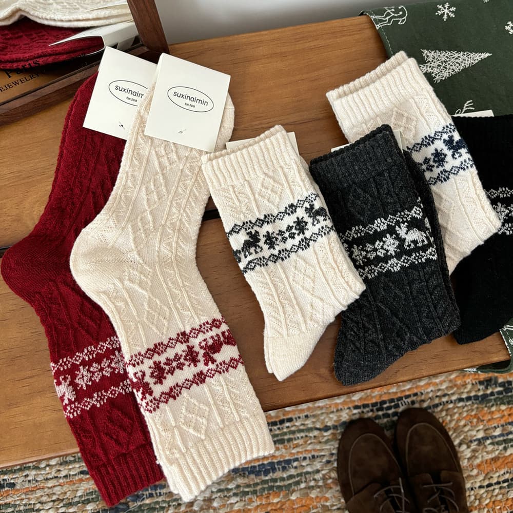 suxinaimin Fair Isle series wool socks for women, warm winter mid-calf, Christmas retro reindeer slouch socks