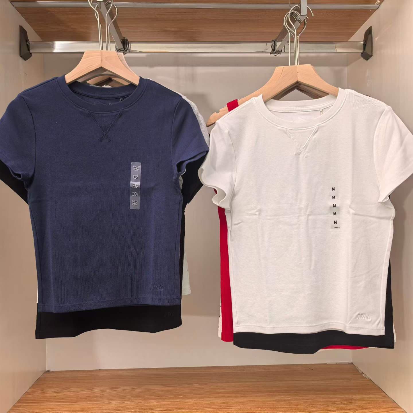 Collaboration / Women's Round Neck Short T-Shirt / Short Sleeve Cotton Solid Slim Crop Top Simple Style T-Shirt 484001