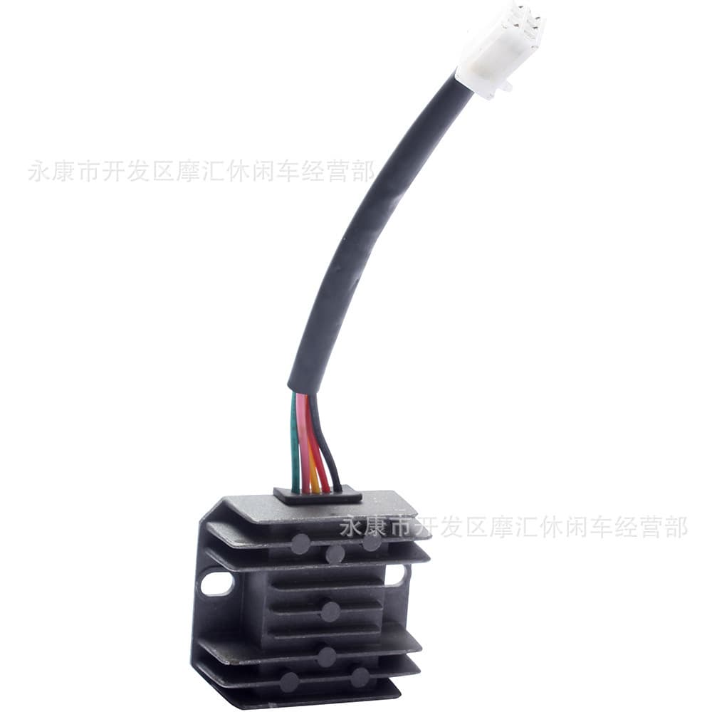 Motor ATV Four-Wheel Beach Off-Road Vehicle Parts 12V Five-Pin CG125-250CC GY6 Rectifier Voltage Regulator