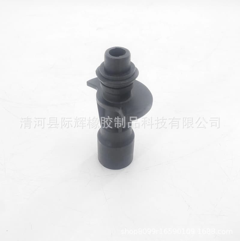 For Land Rover 5.0L 5.0L SC 3.0L SC Jaguar Oil Cooler Hose LR028136