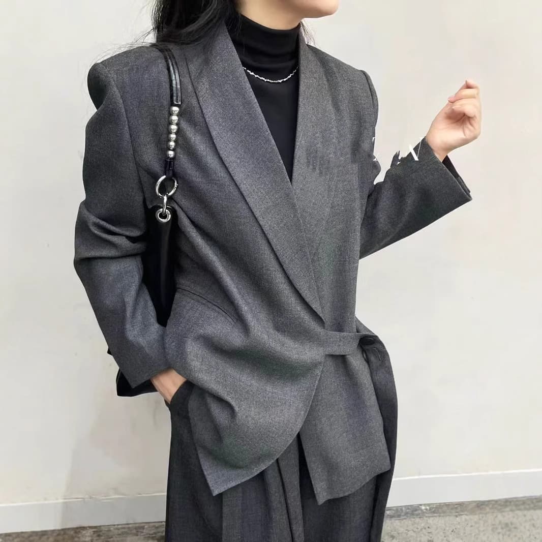 Weikuo Goddess Style Suit Set for Women 2026 New Early Spring Belted High-End Gray Korean Chic Blazer Outerwear