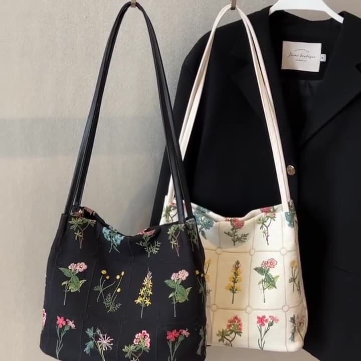 Trendy Niche Design Bags 2023 New Women's Summer Fashion Versatile Shoulder Bag Tote Bucket Bag