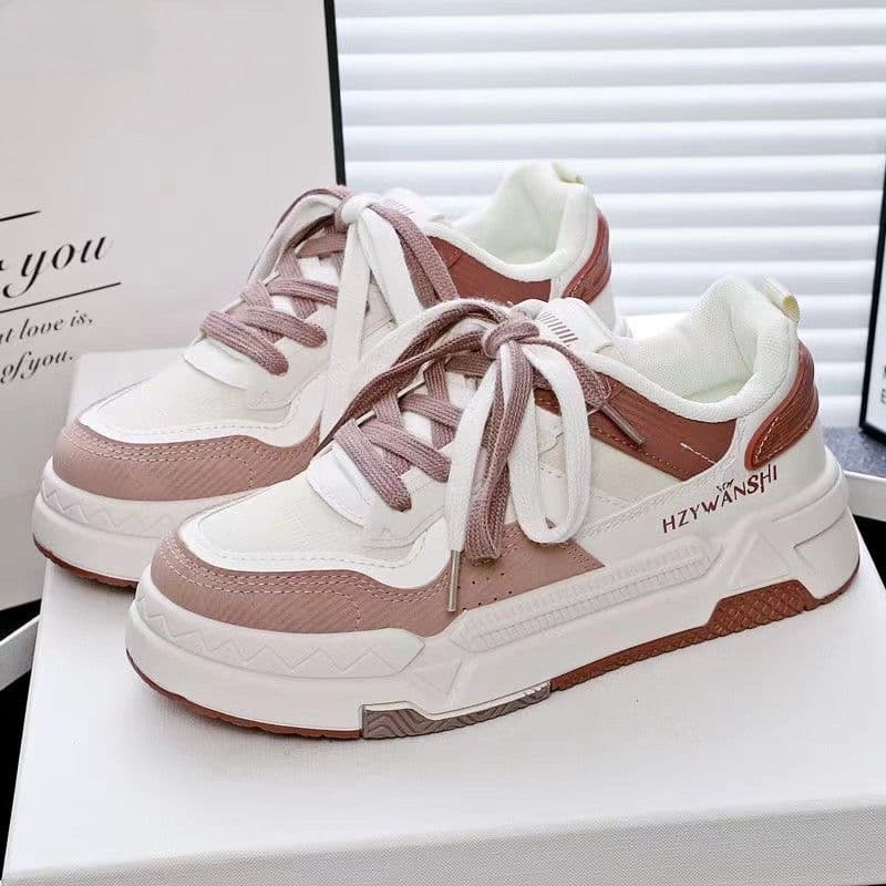 Thick Sole White Sneakers for Women Students 2026 Spring New Trendy Sports Casual Versatile Niche Design Board Shoes Wholesale Export