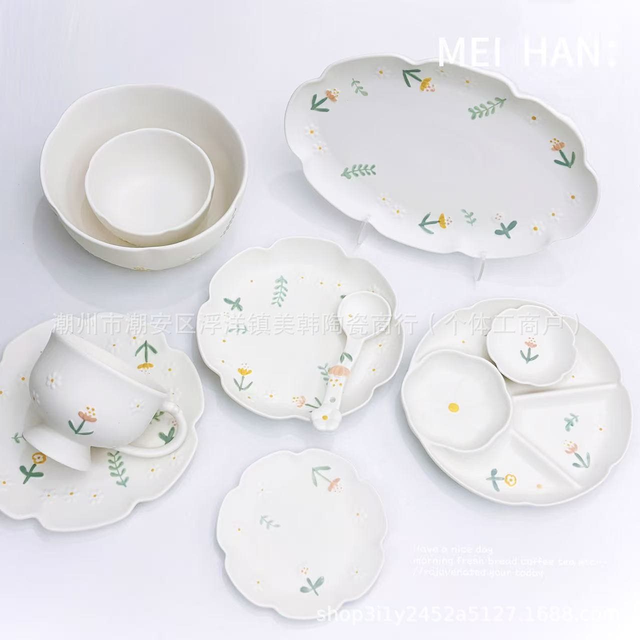 Ins-style high-end ceramic tableware set with matte finish, including rice bowls, dinner plates, serving dishes, and bone plates for home use
