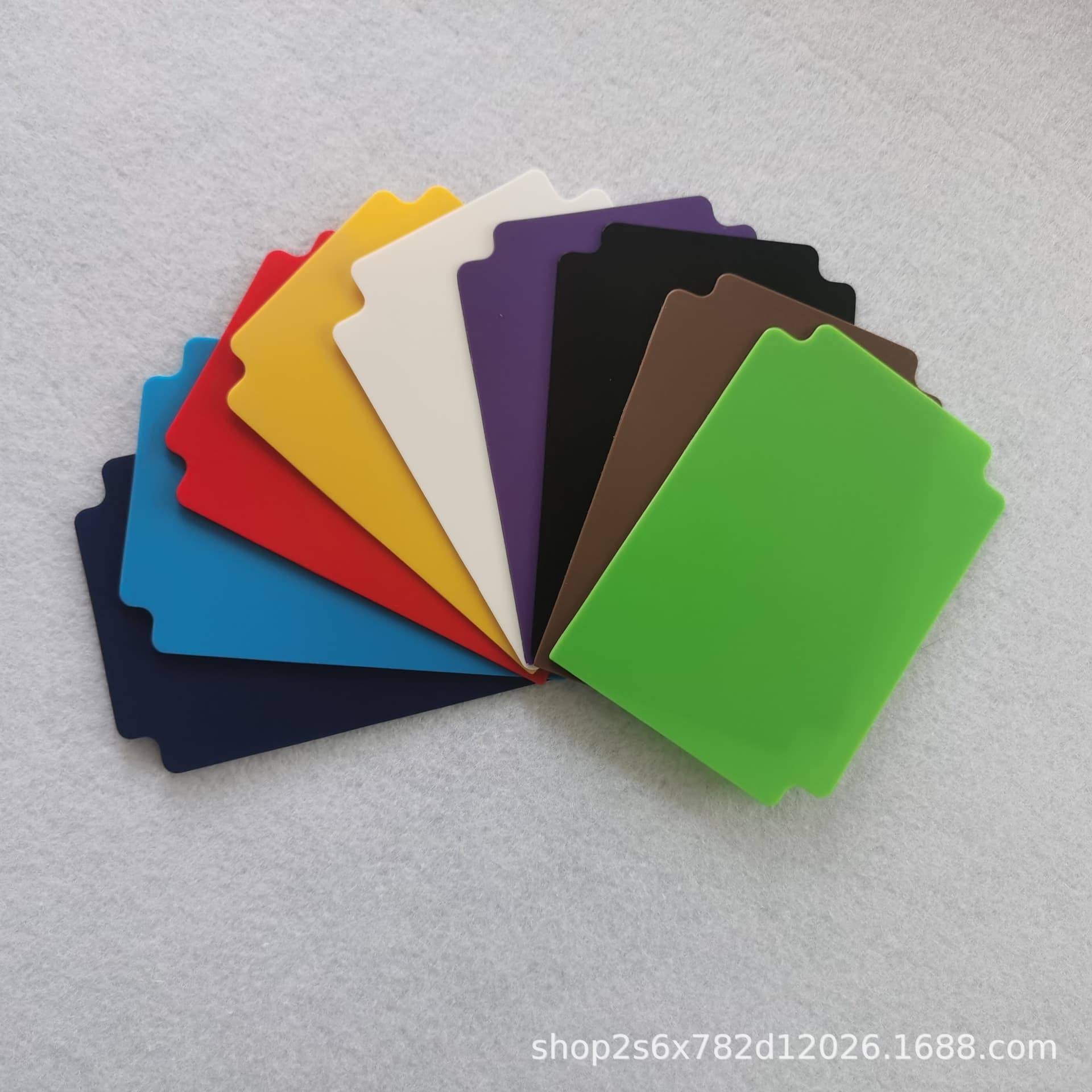 68.5*96.5mm PP game card divider CARD DIVIDER available in single color, color matching, and printable