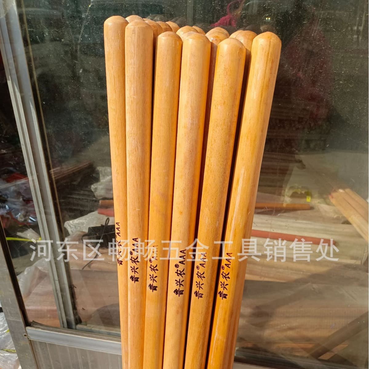 Spot locust wood shovel handle shovel handle shovel handle shovel pole shovel handle shovel handle shovel handle wooden handle wooden handle