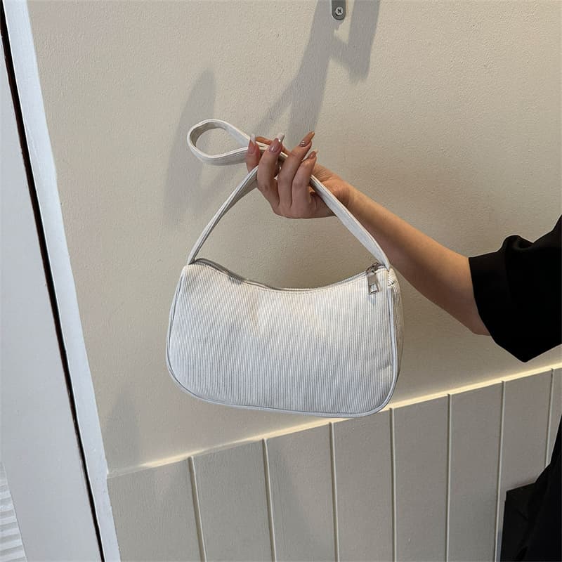 Solid Color Minimalist Fashion Underarm Bag for Women 2023 Spring/Summer Trendy Shoulder Crossbody Bag Small Square Bag Women's Purse