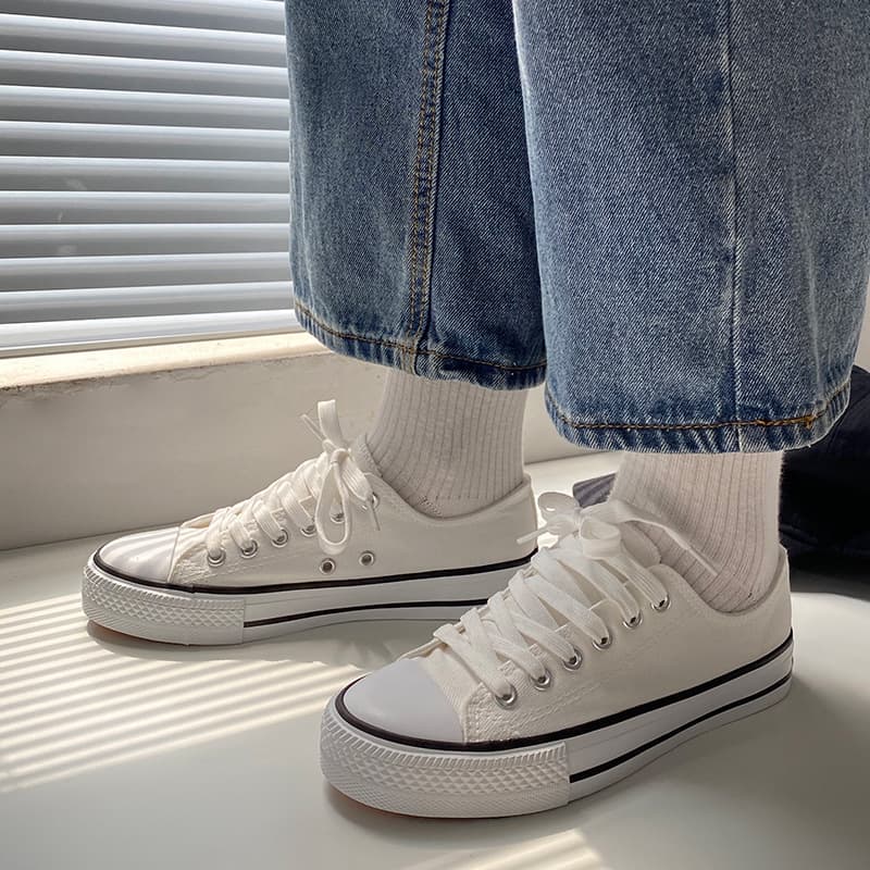 New Canvas Shoes for Women Students, Korean Style Couple Shoes, Low-Top Flat Men's Casual Sneakers