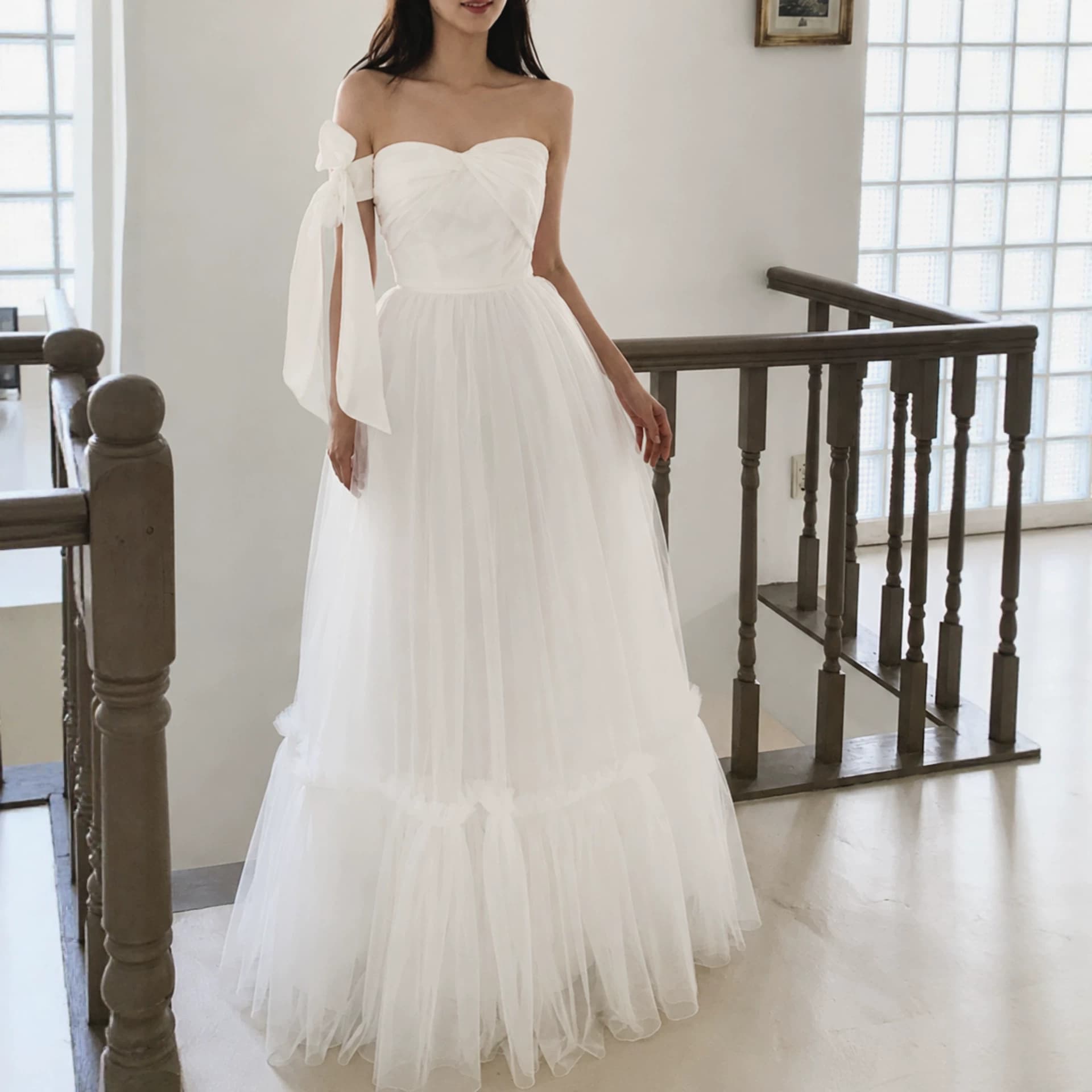 Korean Light Wedding Dress Strapless Simple Tulle High-End Studio Theme Outdoor Travel Shoot Forest Style Dress Puffy Dress Women