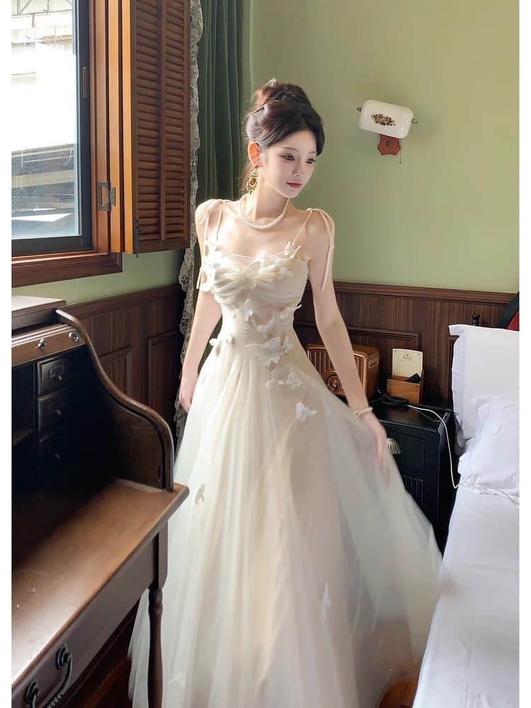 French Strap Evening Dress for Women, Champagne Color, Sexy and Elegant for Banquets, Socialite Light Luxury Birthday Party Long Dress