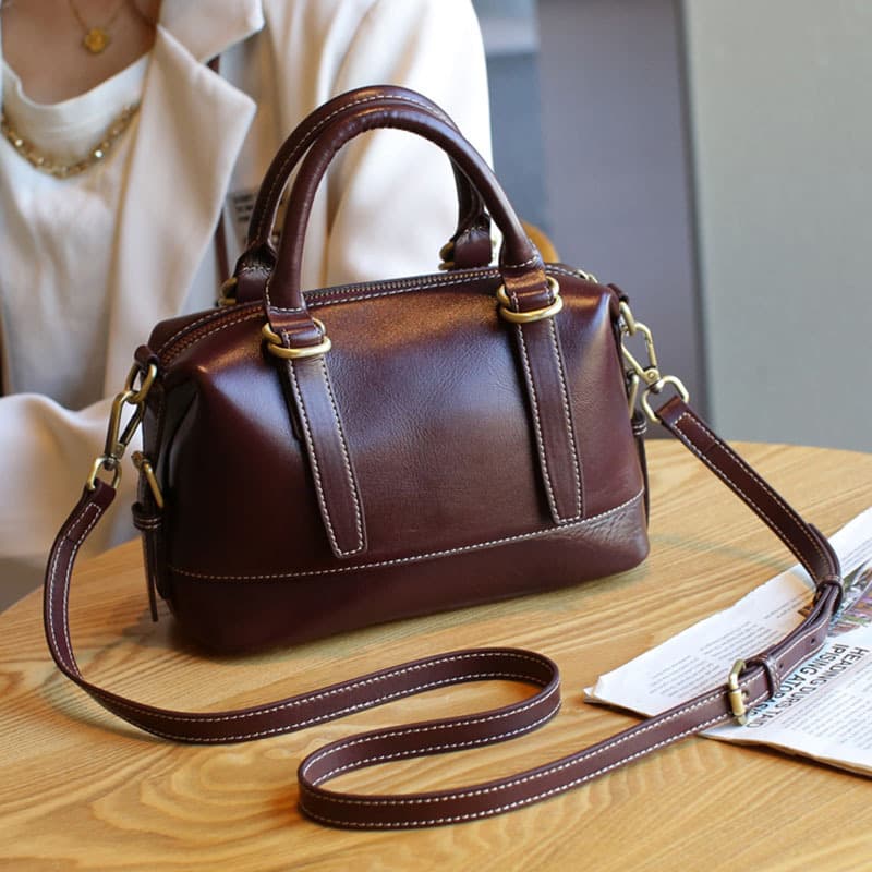 2026 Spring New Genuine Leather Boston Shoulder Crossbody Bag Premium Top-Grain Cowhide Handbag Small Bag for Women Versatile